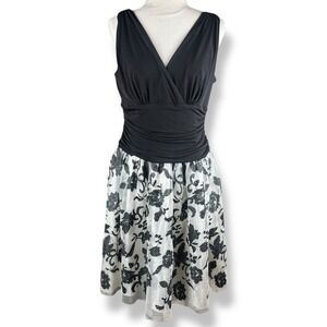 J R‎ Nites by Carolyn Lin Black White Formal Dress Womens Size 14 Cocktail Party